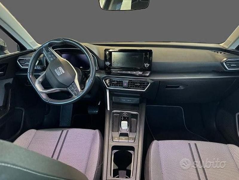 Usata Seat Leon Style 110 CV (80 kW) 2022 Grigio scuro Station wagon