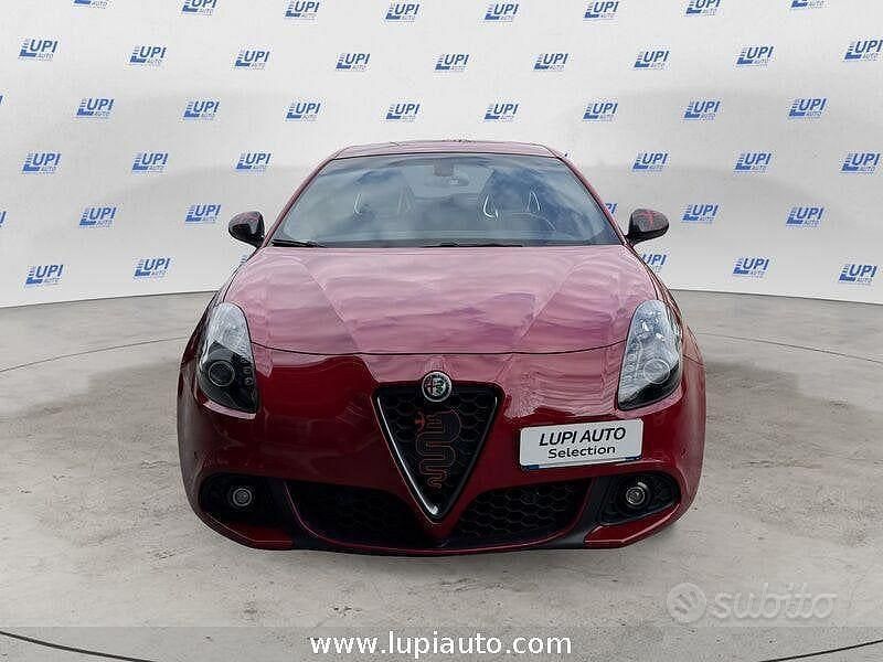 Usata Alfa Romeo Giulietta Veloce 241 CV (177 kW) 2016 Rosso Utilitaria