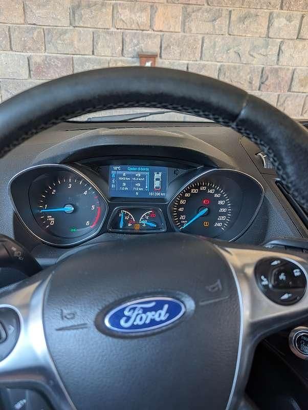 Usata Ford Kuga Business Edition 150 CV (110 kW) 2015 Bianco SUV