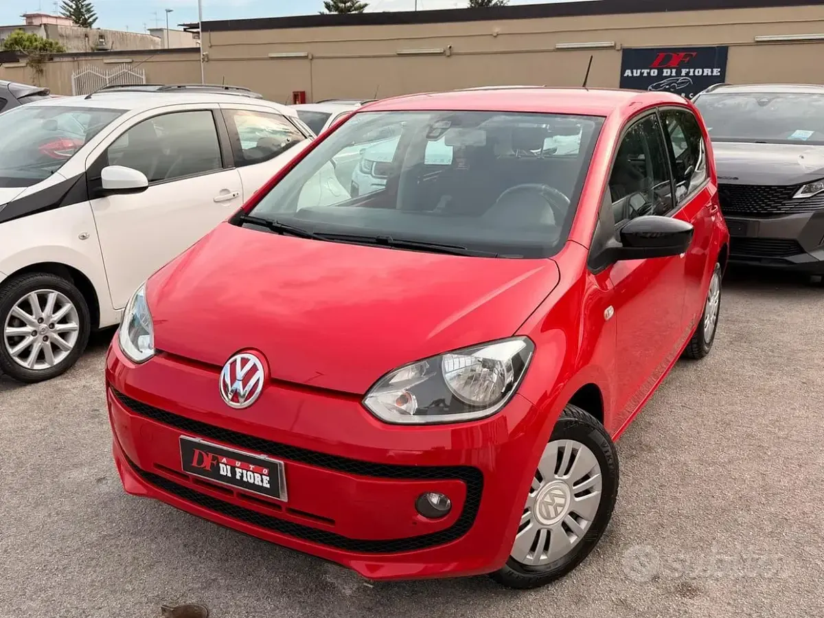 Usata VW up! high up! 68 CV (50 kW) 2013 Rosso Utilitaria