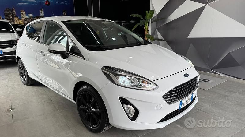 Usata Ford Fiesta Titanium 86 CV (63 kW) 2020 Bianco Utilitaria