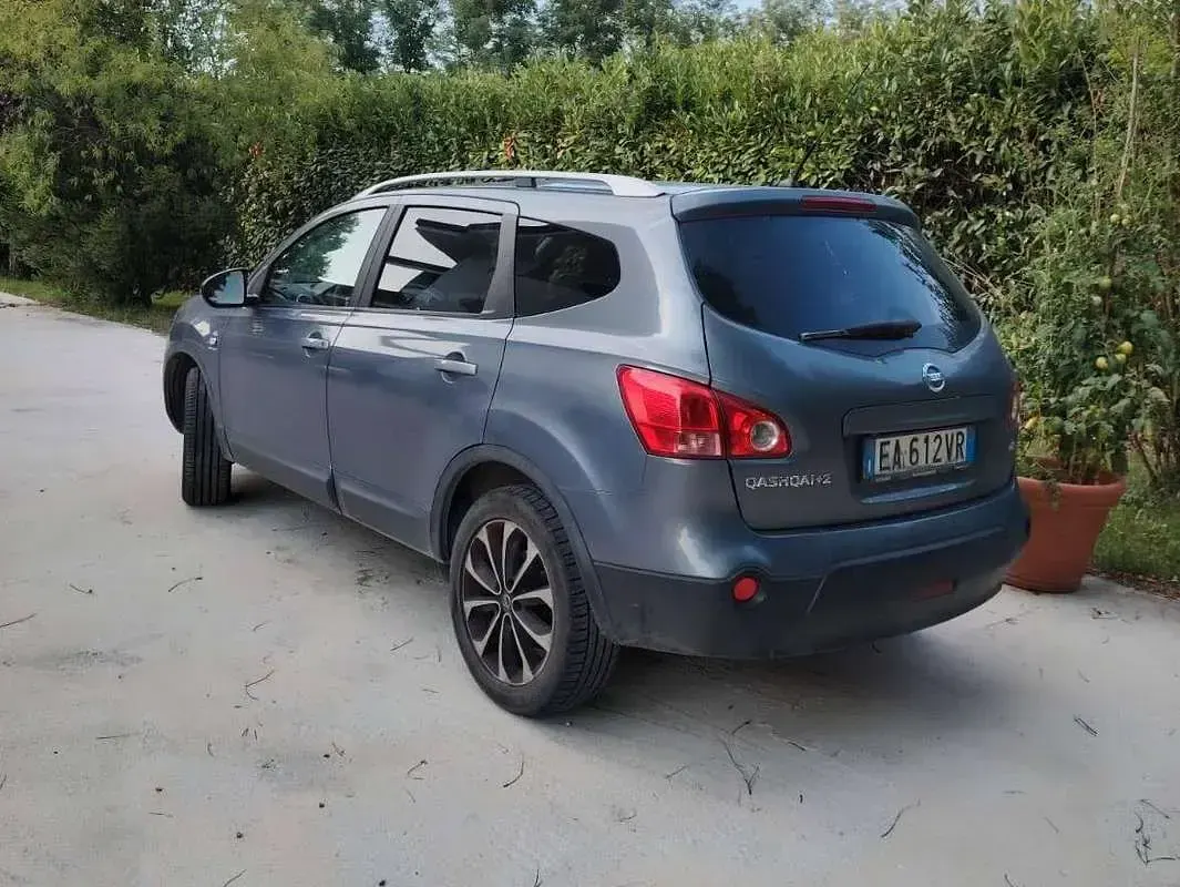Usata Nissan Qashqai +2 110 CV (80 kW) 2009 Grigio SUV