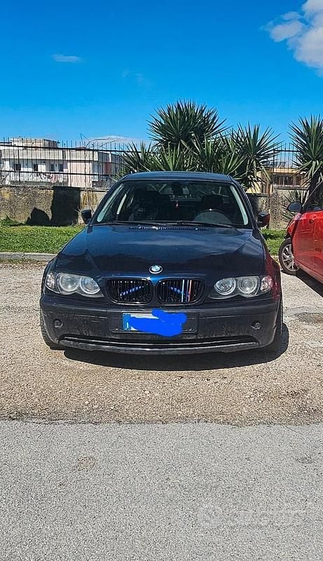 Usata BMW 330 184 CV (135 kW) 2002 Blu/azzurro Berlina