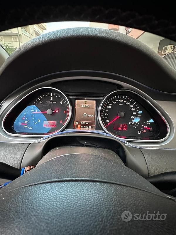 Usata Audi Q7 233 CV (171 kW) 2007 Nero SUV