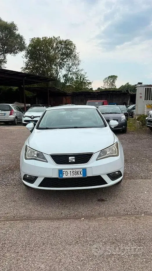 Usata Seat Ibiza CONNECT 75 CV (55 kW) 2016 Bianco Berlina