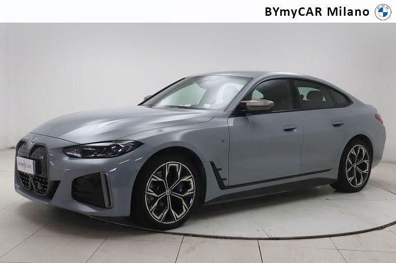 Usata 2024 BMW i4 Comfort Edition Tre volumi | 41.000 € (Super prezzo) - Immagine 1/2
