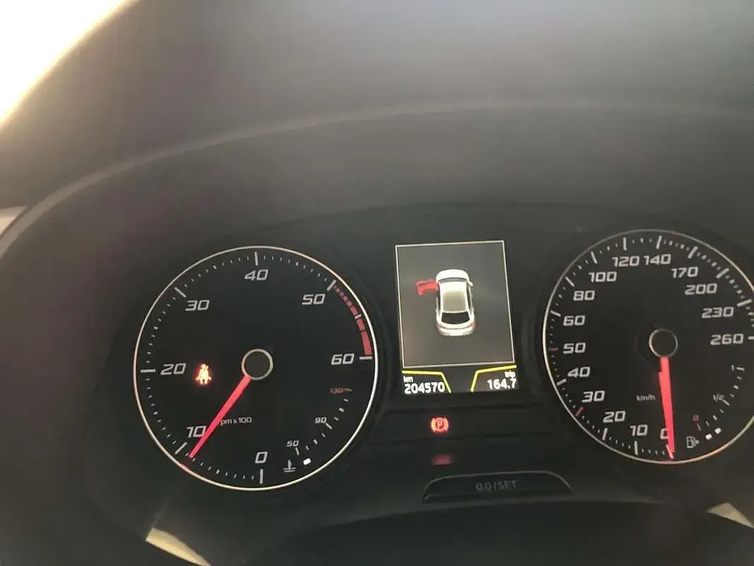 Usata Seat Leon FR 150 CV (110 kW) 2015 Berlina