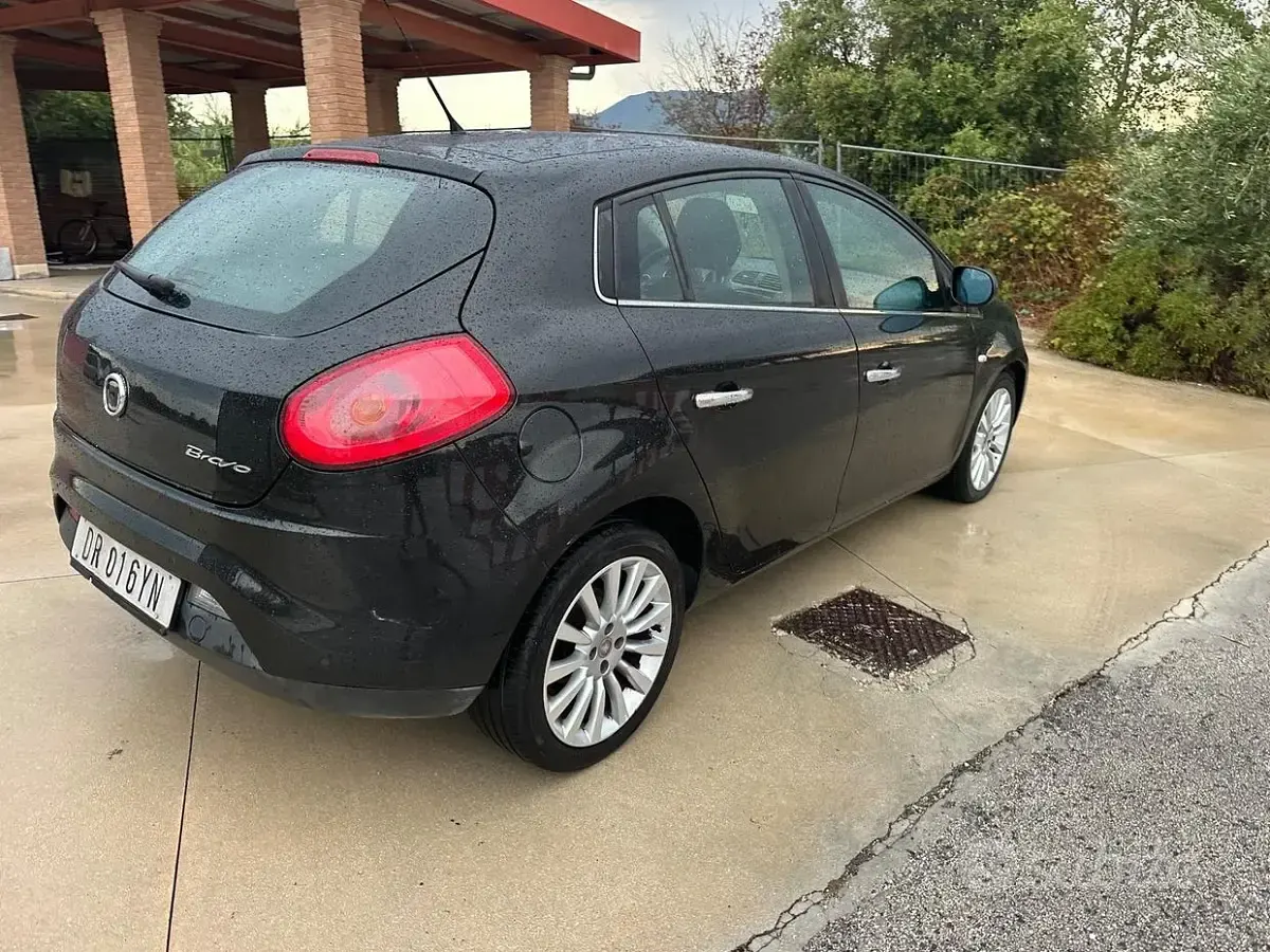 Usata Fiat Bravo 120 CV (88 kW) 2008 Nero Utilitaria