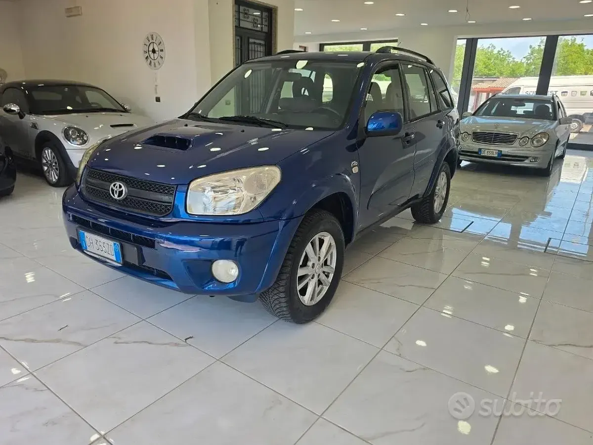 Usata Toyota RAV4 Sol 116 CV (85 kW) 2004 SUV