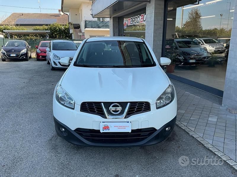 Usata Nissan Qashqai Tekna 110 CV (80 kW) 2011 Bianco SUV