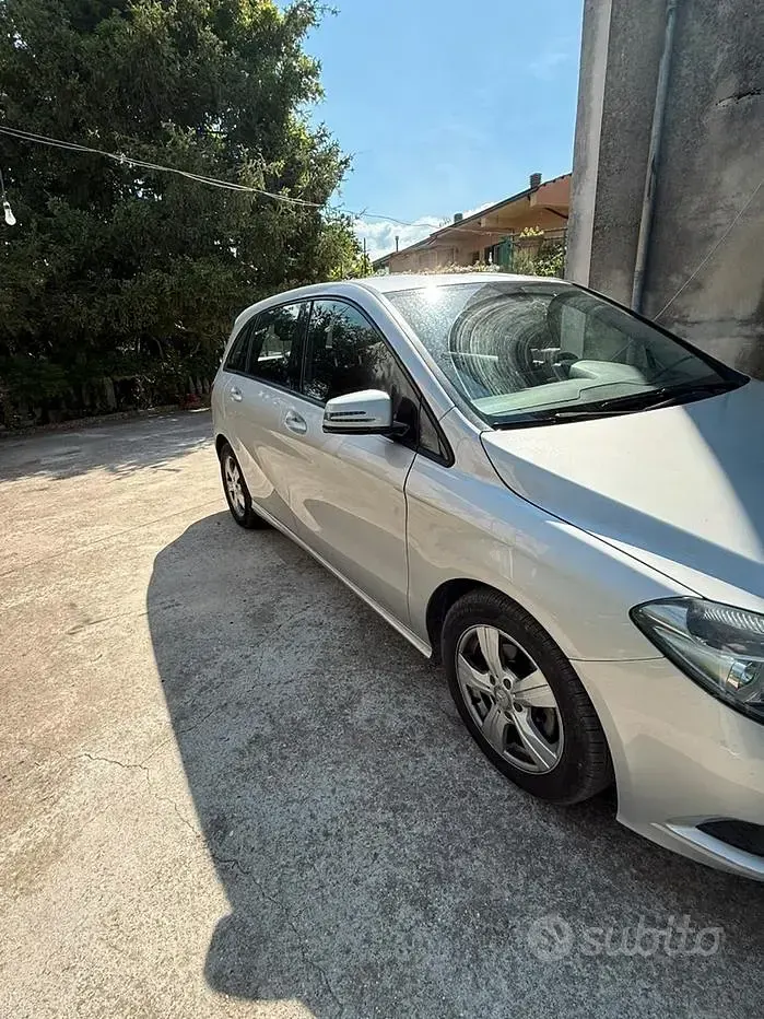 Usata Mercedes B180 2014 Utilitaria