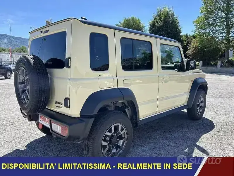 Nuova Suzuki Jimny 102 CV (75 kW) 2026 Beige SUV