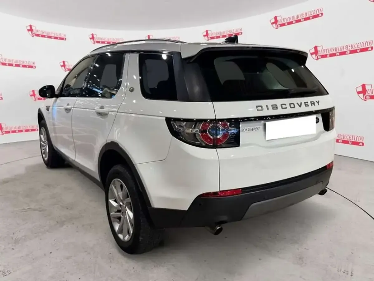 Usata Land Rover Discovery Sport Pure 150 CV (110 kW) 2018 Bianco SUV