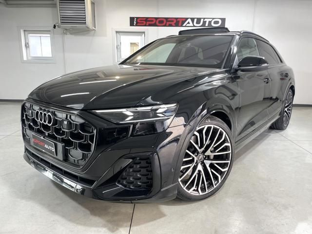 Nero Usata 2024 Audi Q8 S-Line SUV | 98.000 € - Immagine 1/4