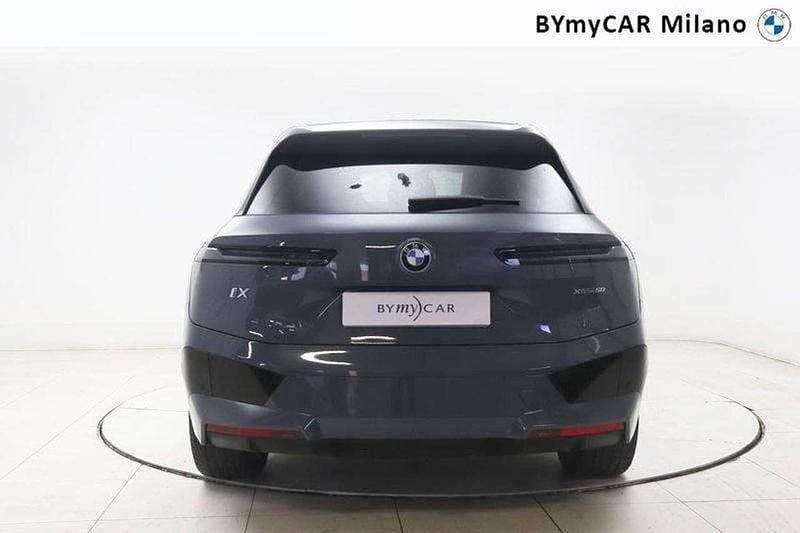 Usata BMW iX 384 kW (523 CV) 2024 Storm bay metallizzato SUV