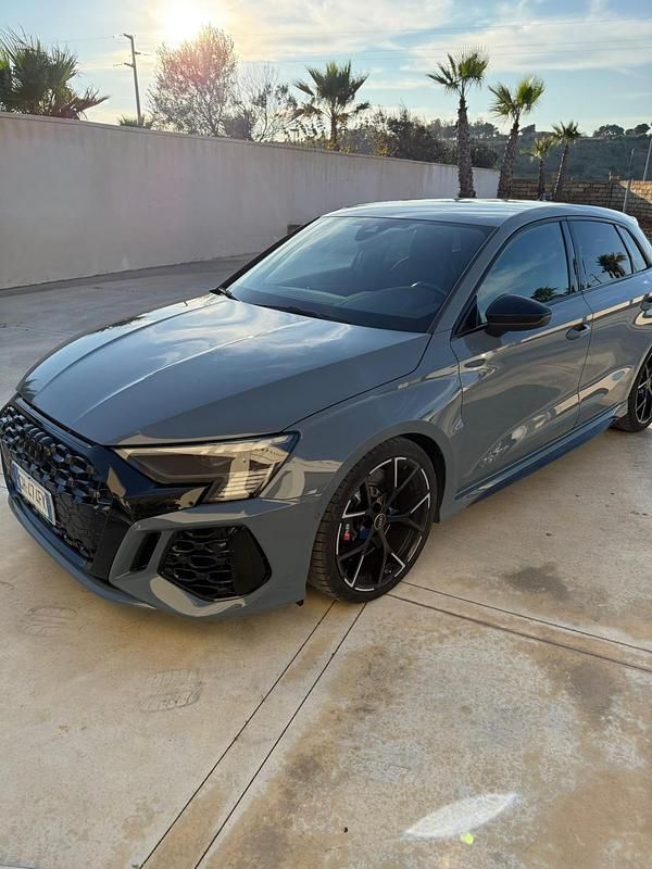 Usata Audi RS3 399 CV (293 kW) 2022 Blu Berlina