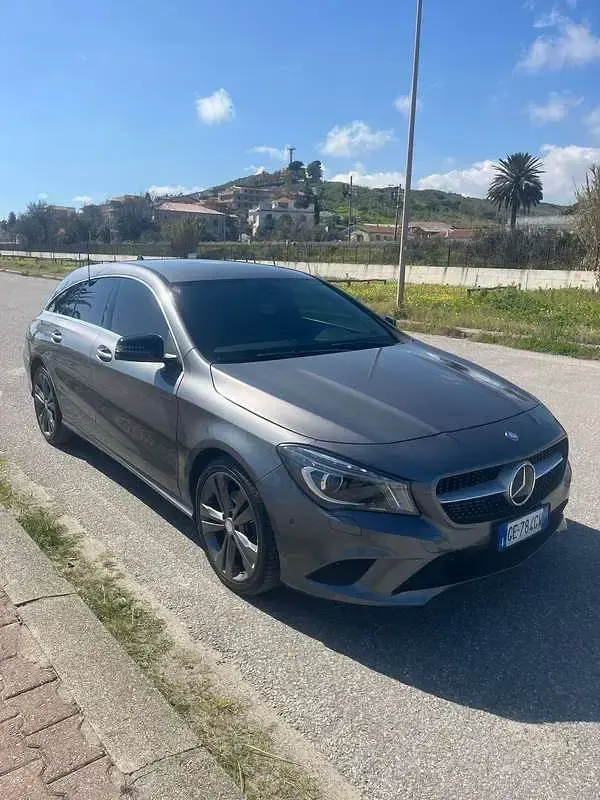 Usata Mercedes CLA200 Shooting Brake 136 CV (100 kW) 2016 Station wagon