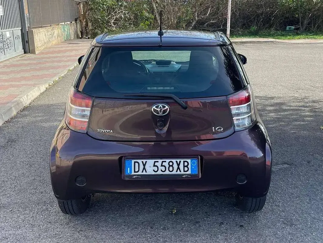 Usata Toyota iQ 68 CV (50 kW) 2009 Utilitaria