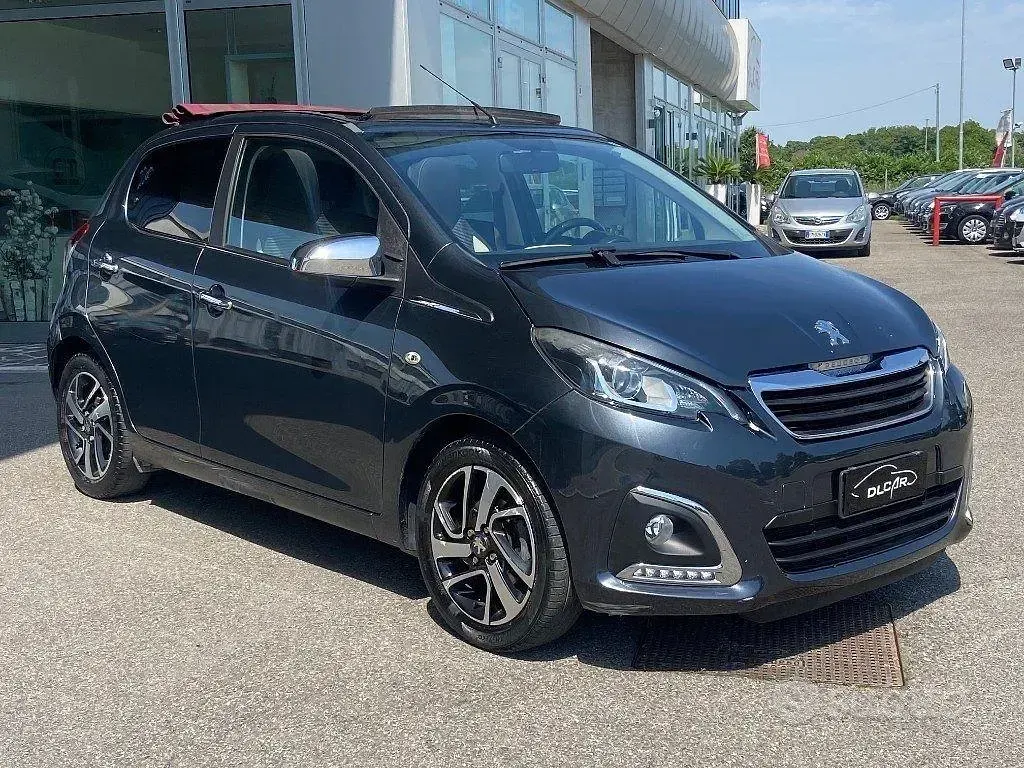 Usata Peugeot 108 Collection 82 CV (60 kW) 2018 Grigio Berlina