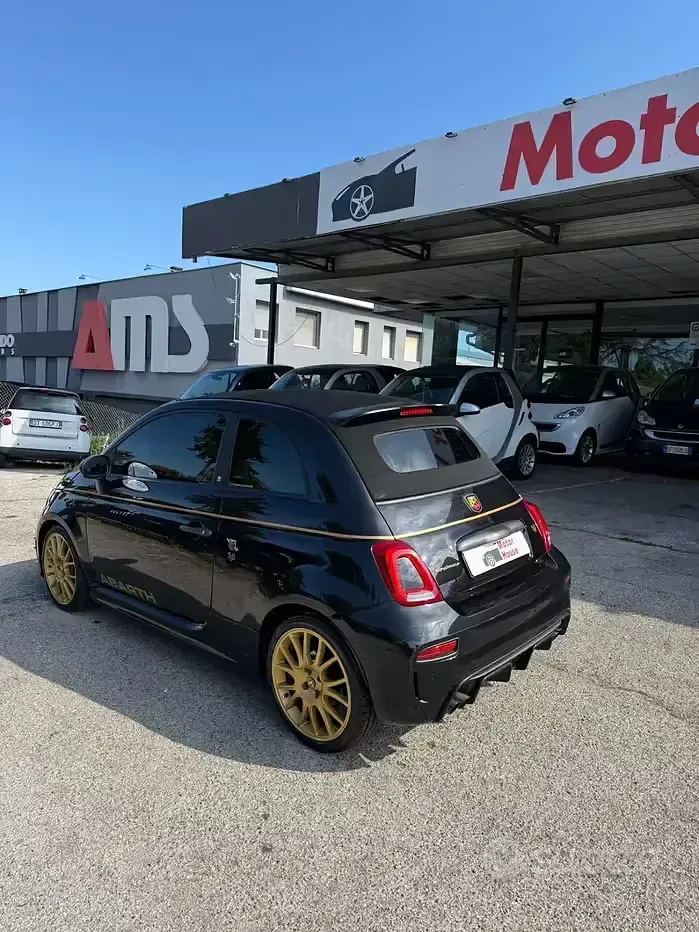Usata Abarth 595C 165 CV (121 kW) 2021 Nero Cabrio