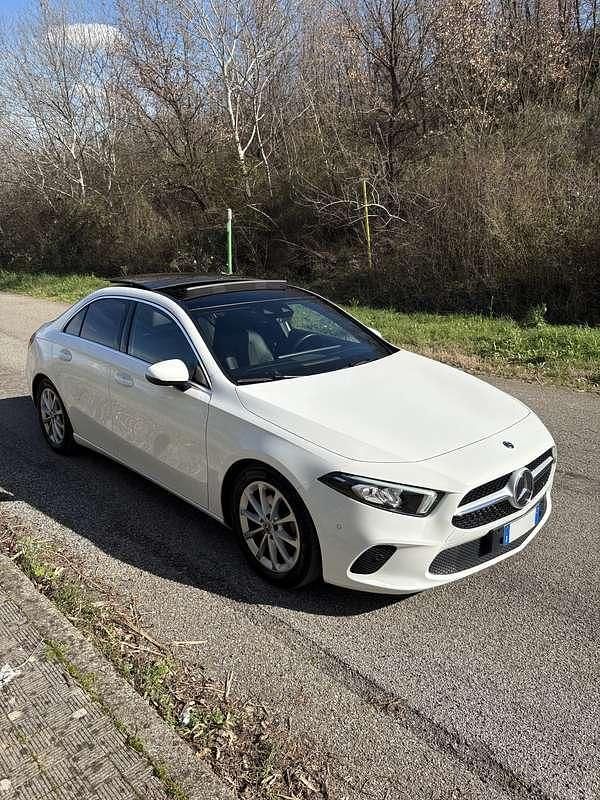 Usata Mercedes A180 136 CV (100 kW) 2020 Berlina