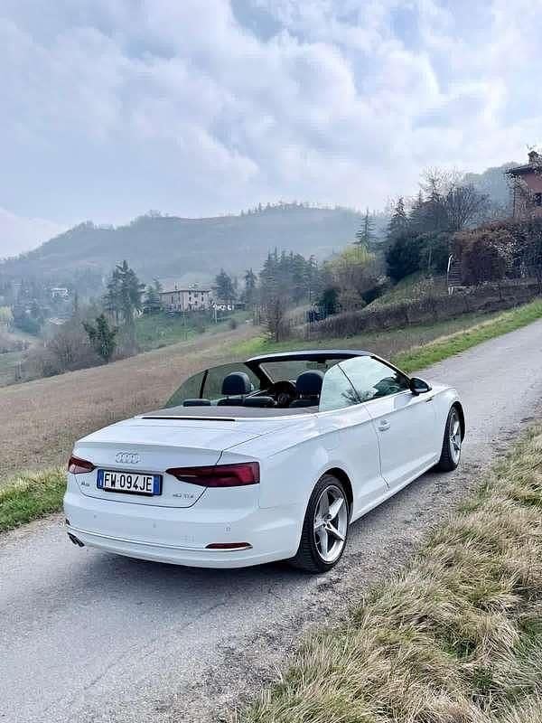 Usata Audi A5 Cabriolet Business 190 CV (139 kW) 2019 Bianco Cabrio