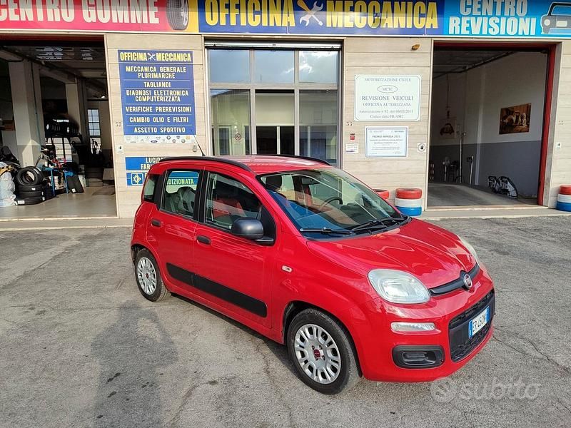 Usata Fiat Panda 69 CV (50 kW) 2013 Rosso Utilitaria