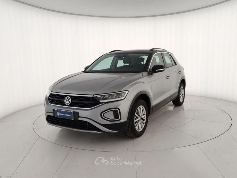 Grigio metallizzato Usata 2024 VW T-Roc Life SUV | 24.950 € (Buon prezzo) - Immagine 1/4