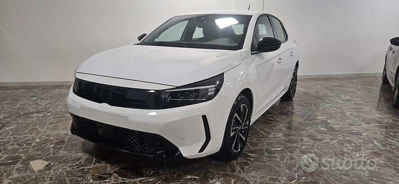 Usata Opel Corsa 100 CV (73 kW) 2025 Bianco Utilitaria