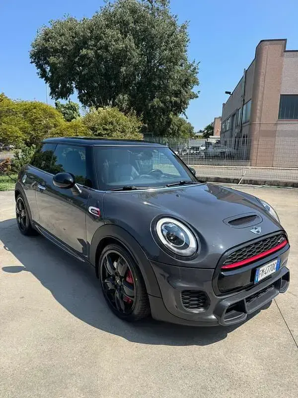 Usata Mini John Cooper Works 231 CV (169 kW) 2017 Grigio Utilitaria