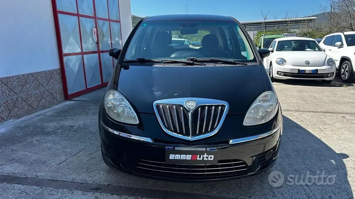 Usata Lancia Musa 77 CV (56 kW) 2009 Nero Monovolume