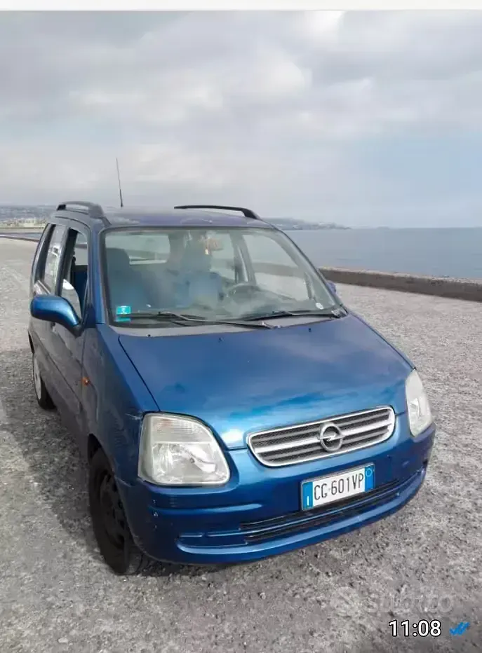 Usata Opel Agila 75 CV (55 kW) 2003 Bluazzurro Monovolume