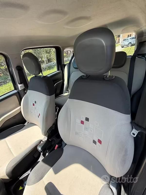 Usata Fiat Panda 69 CV (50 kW) 2015 Blu Utilitaria