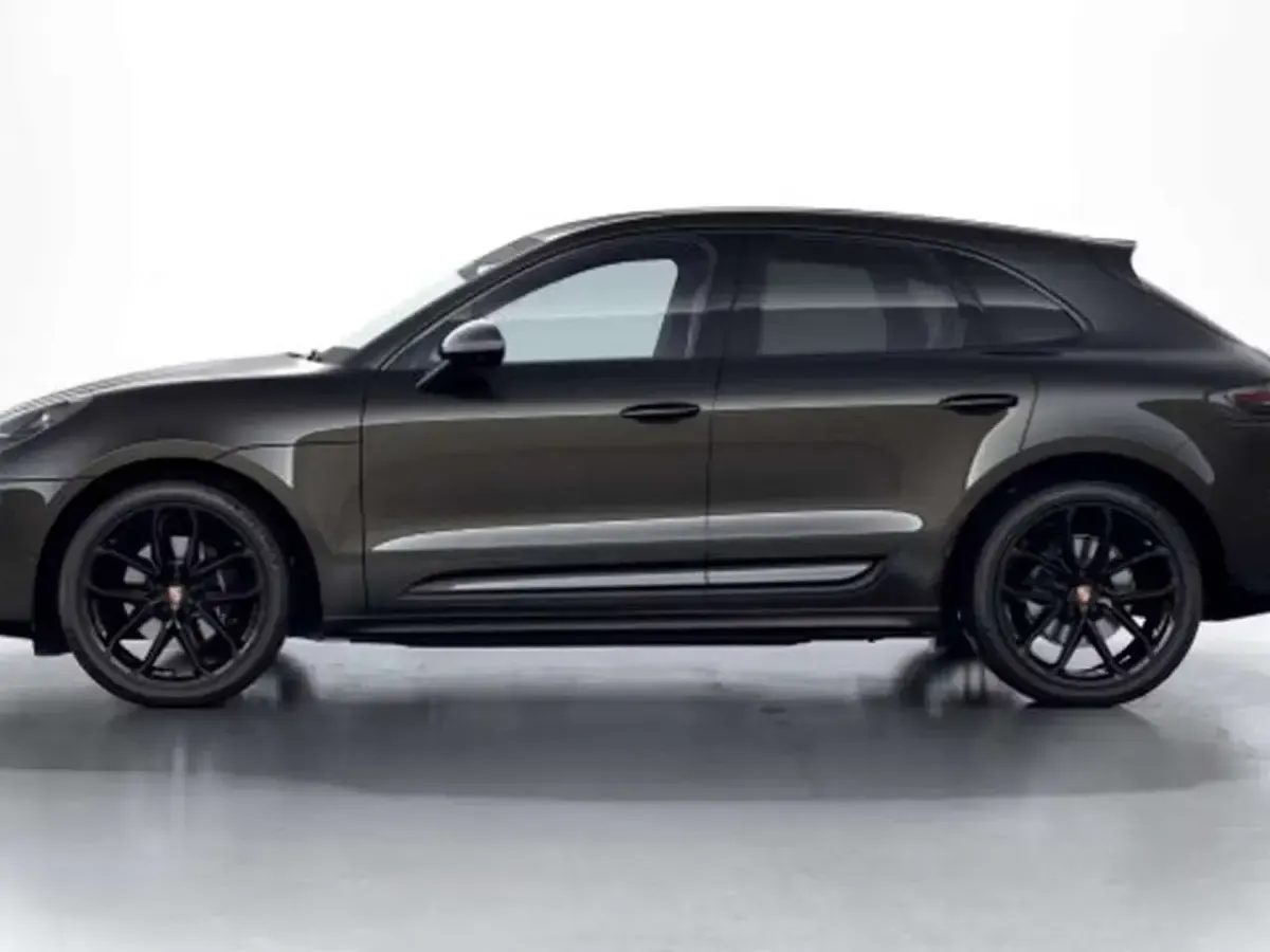 Usata Porsche Macan 265 CV (194 kW) 2022 2h grigio vulcano metallizzato SUV