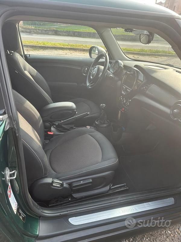 Usata Mini ONE 75 CV (55 kW) 2014 Verde Utilitaria