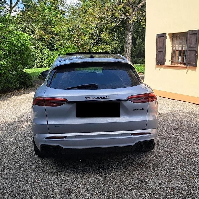 Usata Maserati Grecale GT 250 CV (183 kW) 2025 Grigio SUV