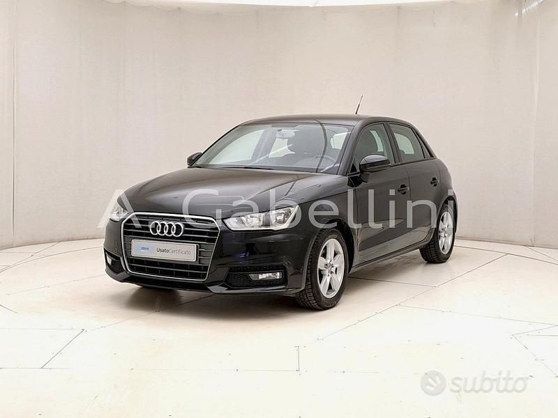 Usado Audi A1 90 CV (66 kW) 2016 Negro Utilitario