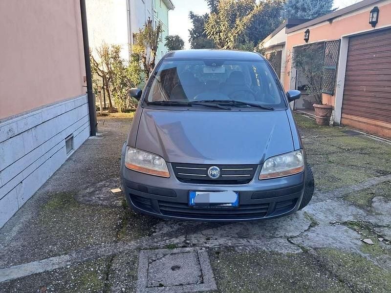 Usata Fiat Idea Dynamic 95 CV (69 kW) 2004 Monovolume