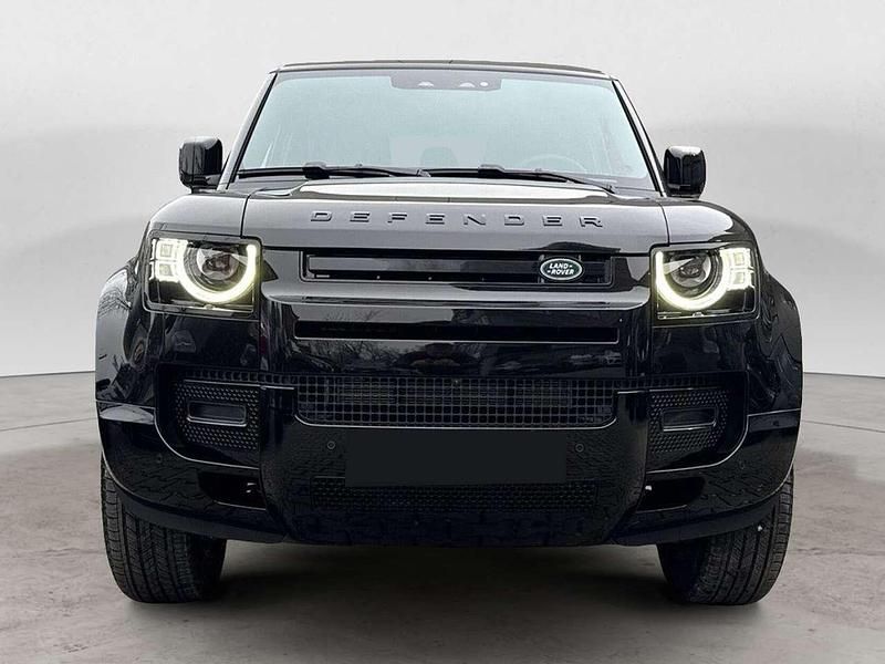 Usado Land Rover Defender SE Dynamic 200 HP (147 kW) 2025 Preto SUV