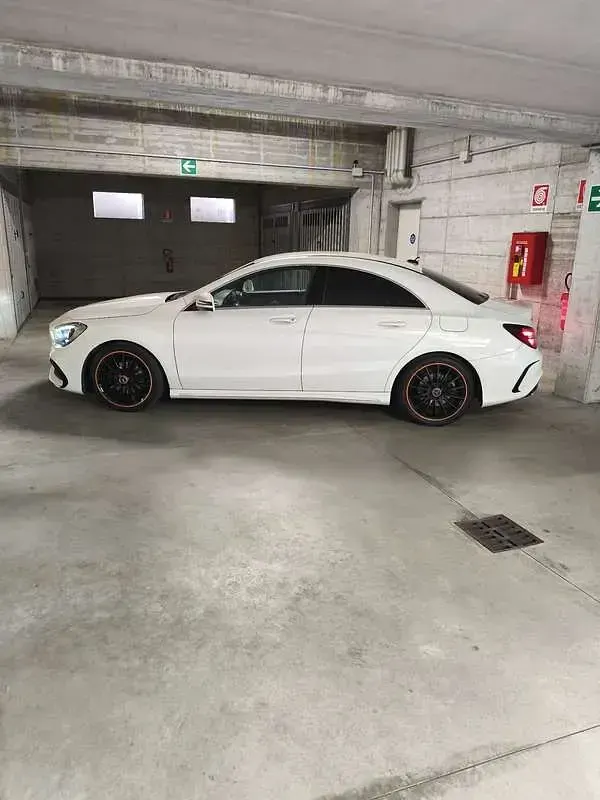 Usata Mercedes CLA180 Premium 122 CV (89 kW) 2016 Coupé