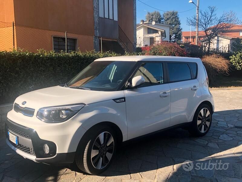 Usata Kia Soul 136 CV (100 kW) 2018 Bianco SUV