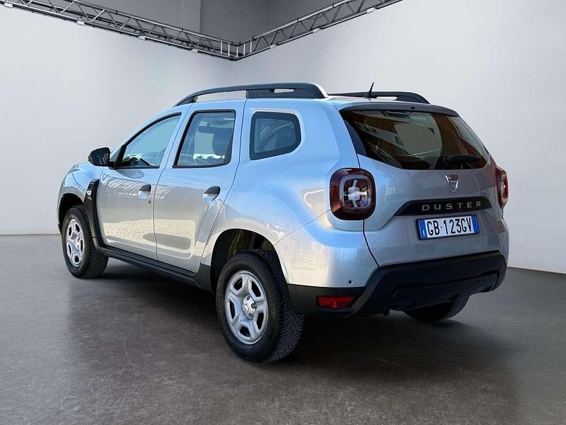 Usata Dacia Duster Essentiel 116 CV (85 kW) 2020 Argento SUV