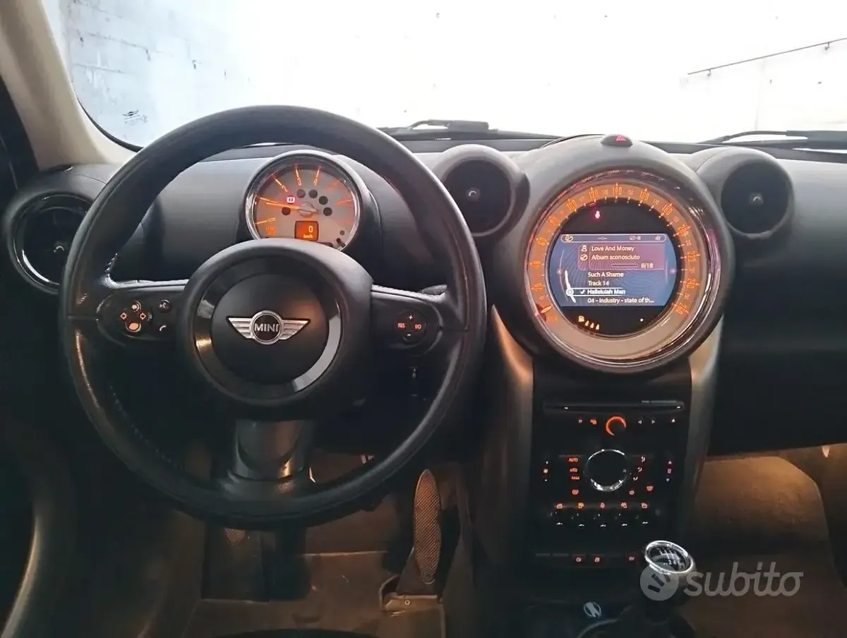 Usata Mini Cooper Countryman 111 CV (81 kW) 2012 Bianco SUV