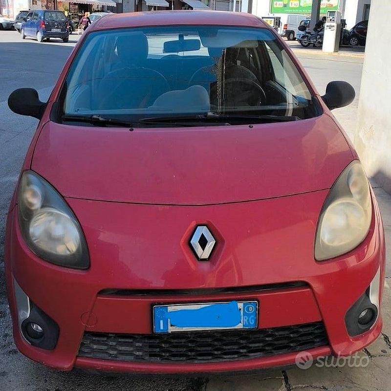 Usata Renault Twingo 75 CV (55 kW) 2010 Rosso Utilitaria