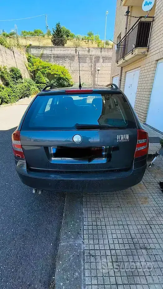 Usata Skoda Octavia 140 CV (102 kW) 2008 Grigio Station wagon