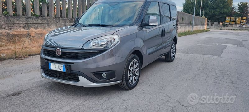 Usata 2017 Fiat Doblò Trekking Monovolume | 14.500 € - Immagine 1/4