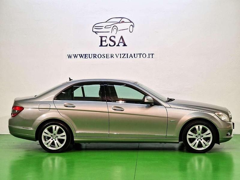 Usata Mercedes C180 Avantgarde 156 CV (114 kW) 2007 Argento Berlina