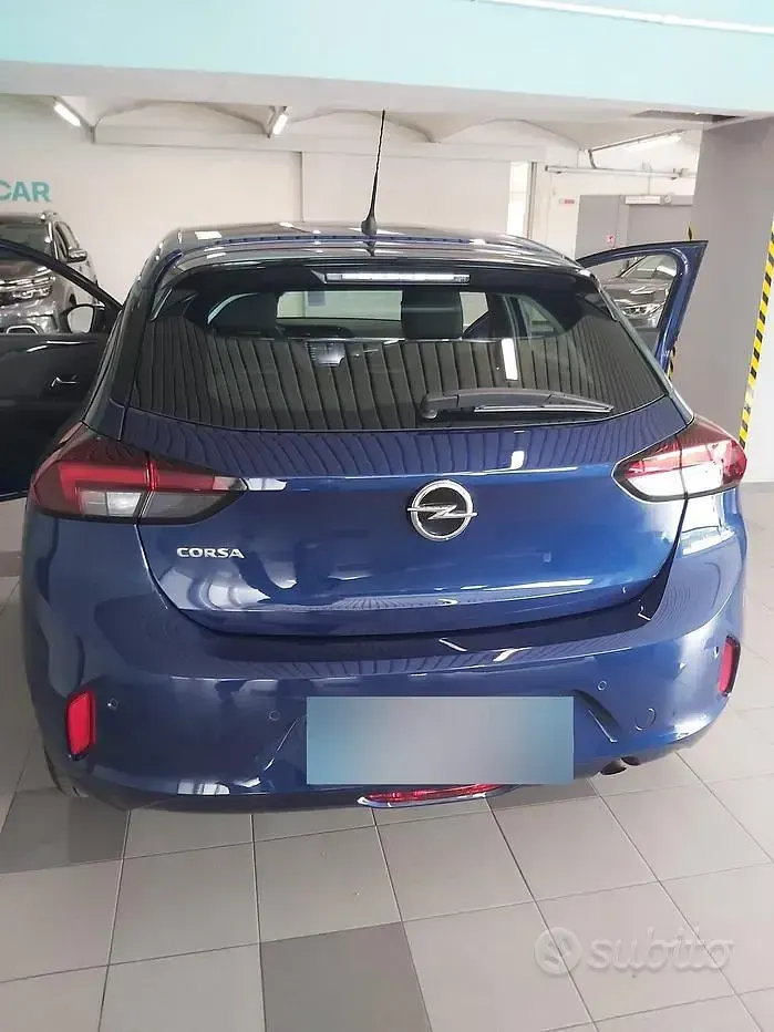 Usata Opel Corsa 75 CV (55 kW) 2021 Blu Utilitaria