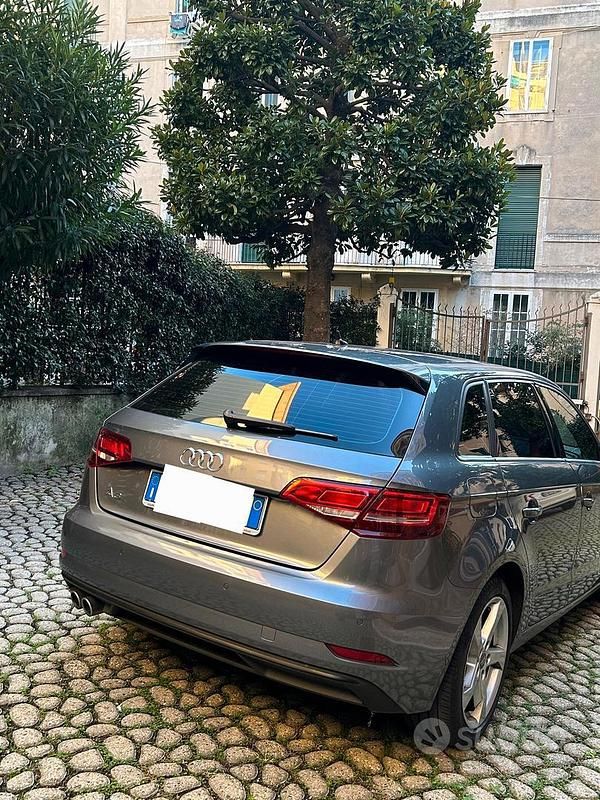 Usata Audi A3 Business 150 CV (110 kW) 2020 Grigio Berlina