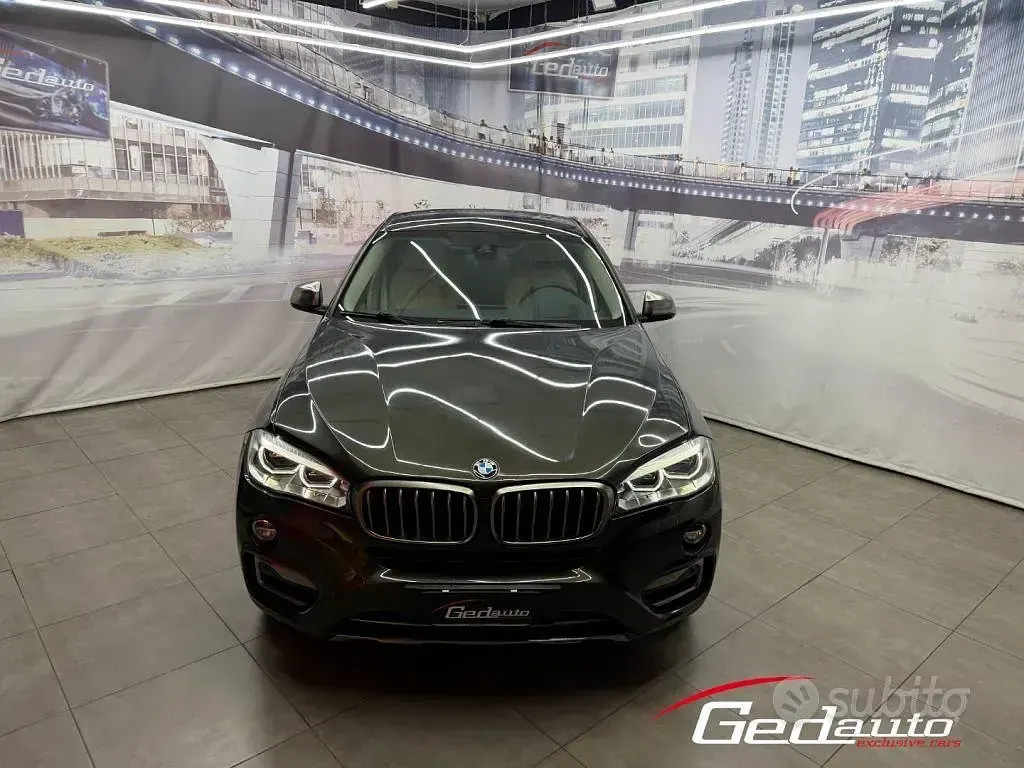 Usata BMW X6 Sport Line 258 CV (189 kW) 2017 Grigio SUV